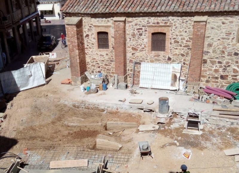La Plaza de Santa María en Benavente alberga una necrópolis que podría ser de la Edad Media
