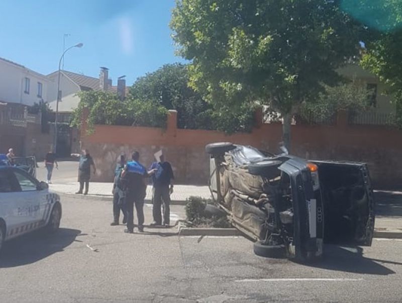Se estampa contra una fachada cuando conducía bajo los efectos del alcohol, el individuo cuadruplicaba la tasa permitida