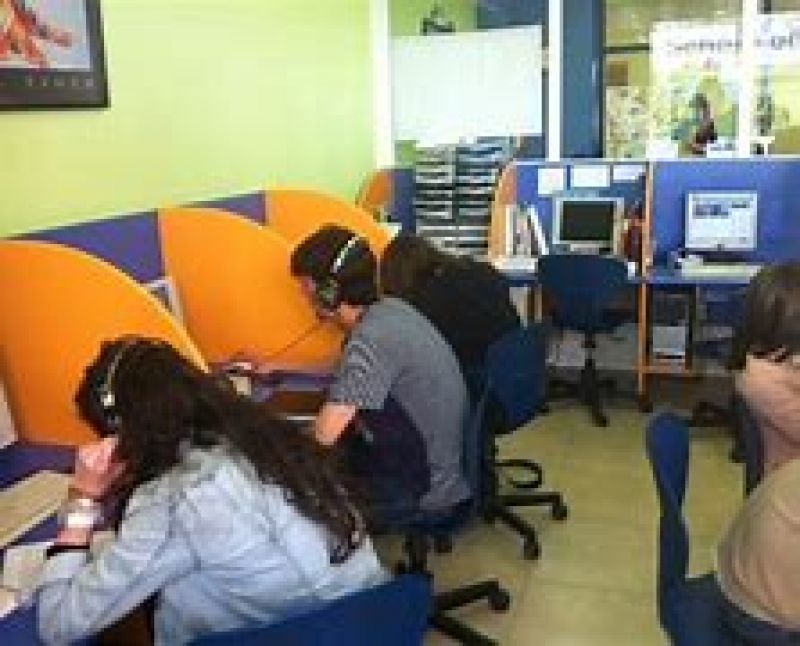 Las academias de enseñanza alzan la voz para ser un "servicio esencial" y piden que se amplíe aforo