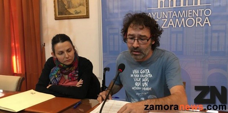 La Junta de Gobierno Local aprueba varios contratos municipales y su portavoz asegura que el Ayuntamiento no está parado