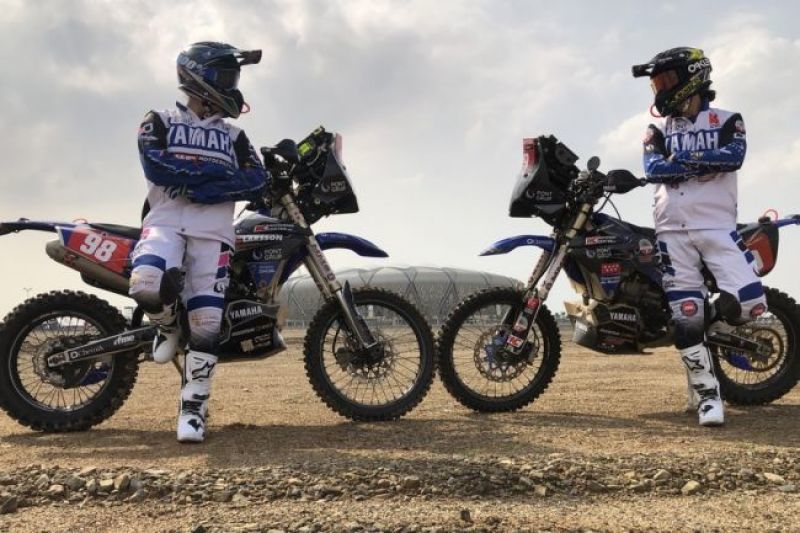 Javier Vega evoluciona bien tras su caída en el Dakar, pero aún no puede ser repatriado
