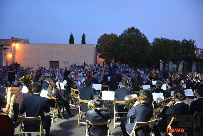 Los pasodobles clausuran el XVI Festival Hispano Luso de Bandas de Música y Ensembles de Viento