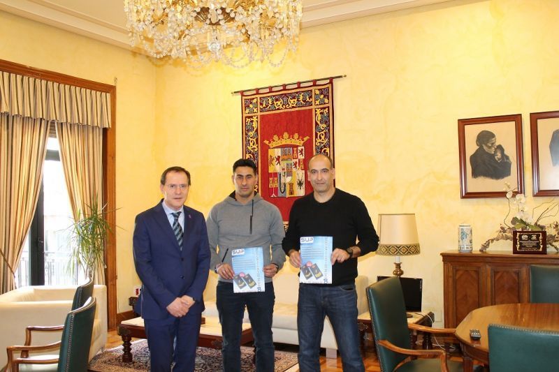 La subdelegación del Gobierno recibe al Sindicato Unificado de Policía