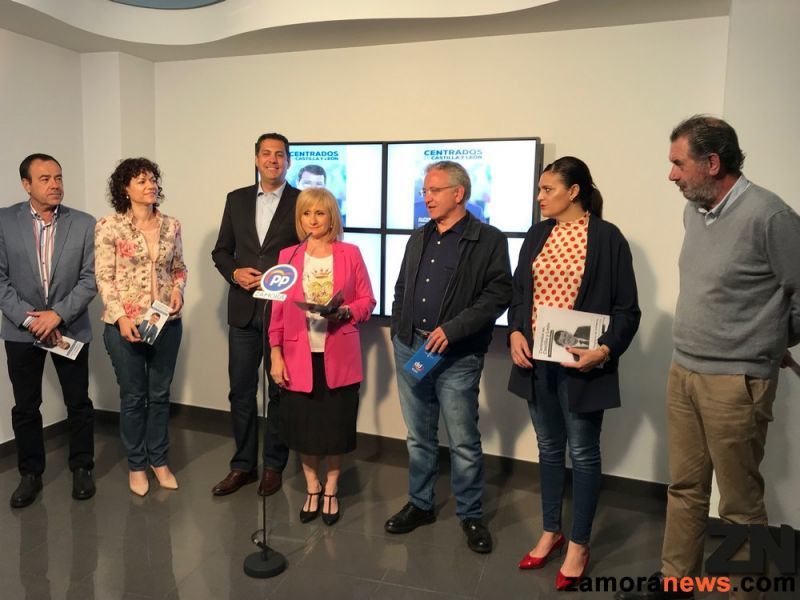 El PP elabora mil medidas sobre empleo, servicios públicos y medio rural para gobernar en Castilla y León