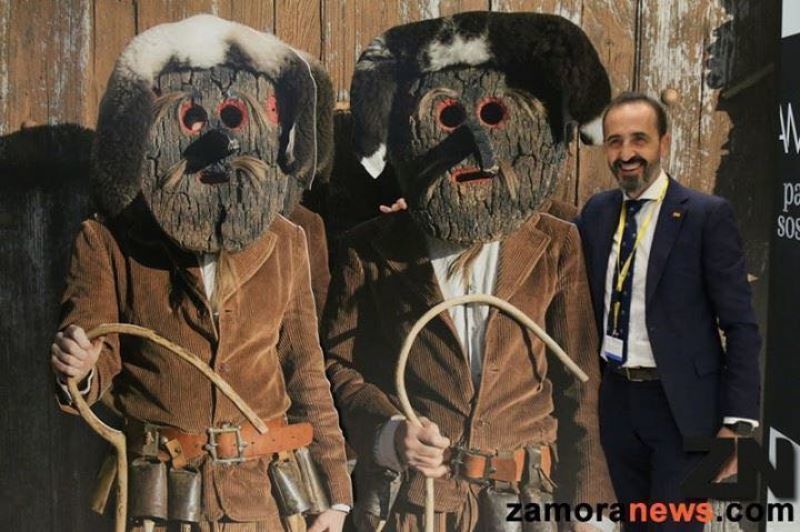 Prieto Calderón: "Mantenemos un crecimiento constante en el turismo de la provincia que supone nuevas expectativas de empleo"