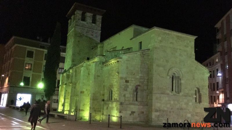 Santiago el Burgo de verde para visualizar la esperanza ante la enfermedad del cáncer