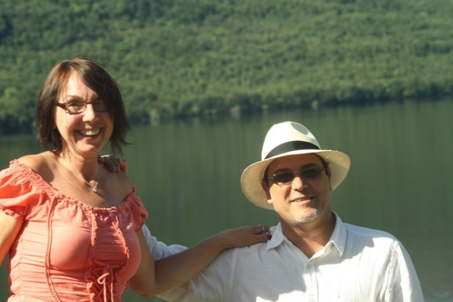 Marion Fischel con Jesús Jambrina, organizador del congreso sobre la Aljama de Zamora. (Foto: Concha Jambrina)