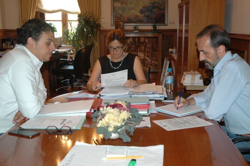 La Diputación de Zamora auxilia al Ayuntamiento de Toro para que los 120 trabajadores del Ayuntamiento puedan cobrar sus nóminas