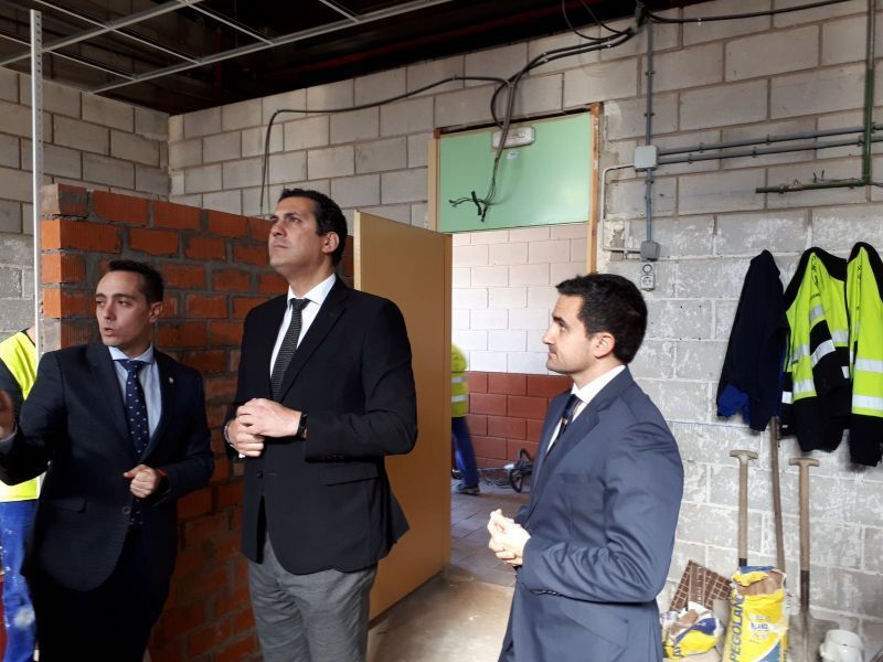 El delegado territorial visita a los alumnos del programa mixto de formación y empleo de Benavente