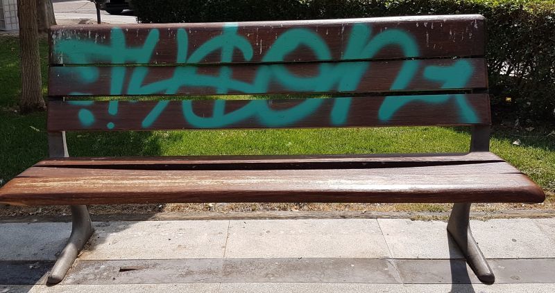 El Ayuntamiento de Benavente denuncia el reiterado vandalismo en los parques de la ciudad