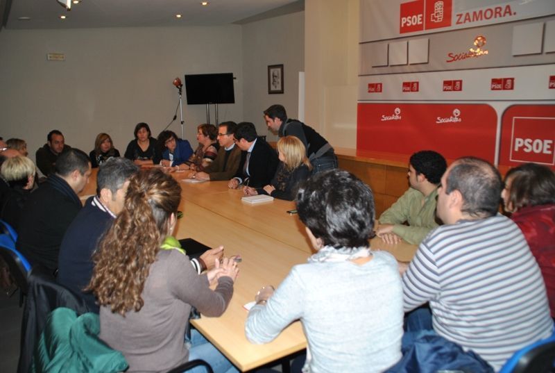El PSOE propone actuaciones para la creación de empresas