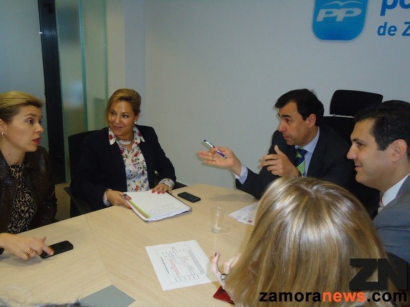 Reunión del comité de dirección del PP.