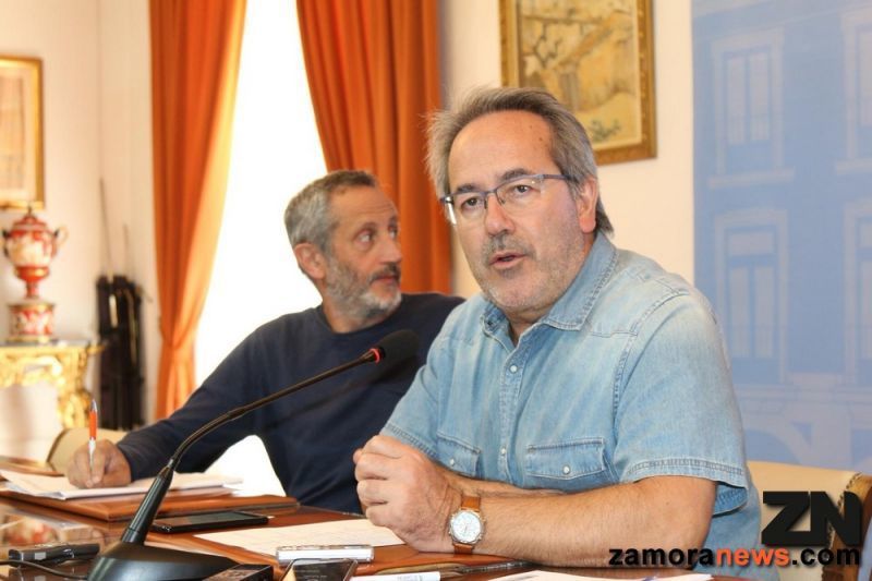 Licitaciones a contratación por procedimiento de urgencia de la junta de gobierno de hoy: obras del Centro de adultos, Puente de Pinilla y subvenciones a clubes deportivos