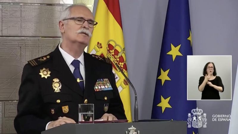 José García, comisario principal de la Policía Nacional: "Quedarse en casa no es una opción, es una necesidad"