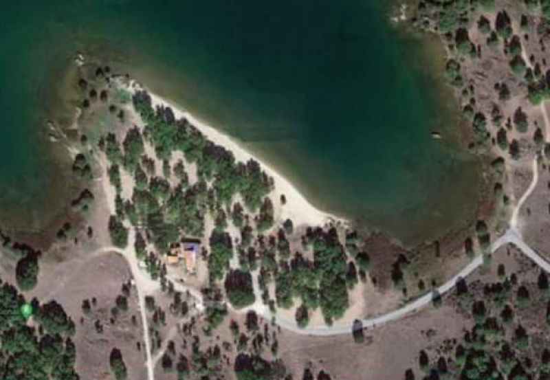 Villardeciervos abre definitivamente sus playas, aforo 250 personas y mucho sentido común