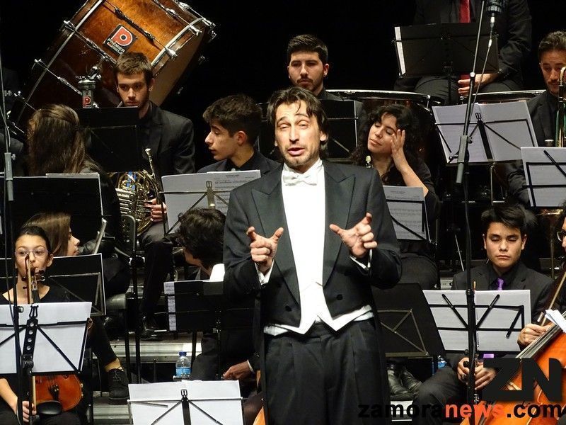 La Joven Orquesta Sinfónica de Zamora ofreció ayer un repaso a los clásicos en el concierto de Reyes