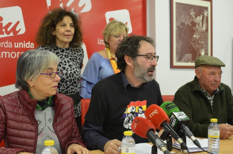 Izquierda Unida le pide a Ahora Decide que defina la línea del concejal que apoya la moción de censura en Belver