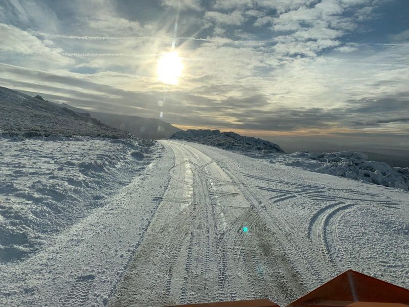 El alto de Vizcodillo sufre los avatares de la borrasca de nieve y viento, el plan de vialidad de la Diputación activo ante las inclemencias meteorológicas