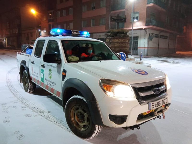 Tomás del Bien agradece el esfuerzo a operarios y voluntarios para minimizar los efectos del temporal en Toro
