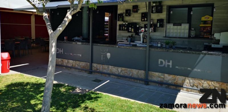La piscina de Morales y el Restaurante terraza DH abren este fin de semana sus puertas al verano 2019