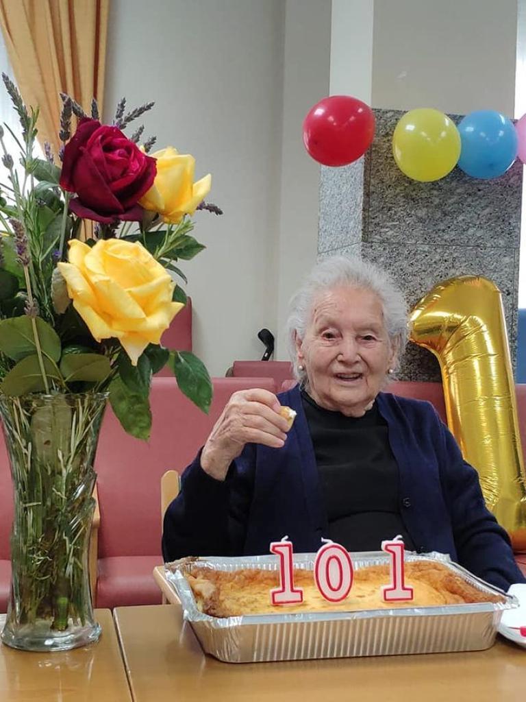 Los 101 años de Avelina