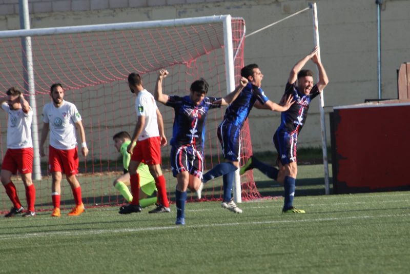El Zamora CF vence y convence también fuera de casa y en campo de hierba sintética 0-2 al Santa Marta