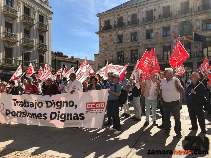La variación anual del IPC sube cuatro décimas en diciembre hasta el 0,8%, Zamora mantiene la media nacional ante el aumento del 0,9% de las pensiones