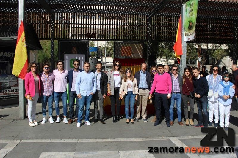 NNGG del Partido Popular ha salido a la calle para celebrar el Día de la Hispanidad