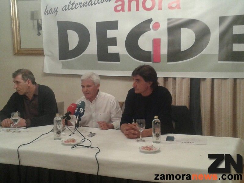 José Luis Ferrero: "Ahora Decide es un partido que está en la calle, no en los despachos"