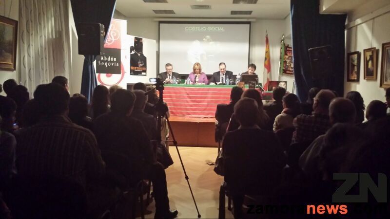 Presentación de la revista y del cortometraje sobre la Real Cofradía del Santo Entierro en Madrid