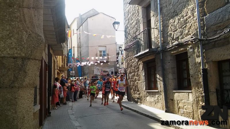 Más de un centenar de corredores en la VII carrera Popular Fermoselle Capital de los Arribes