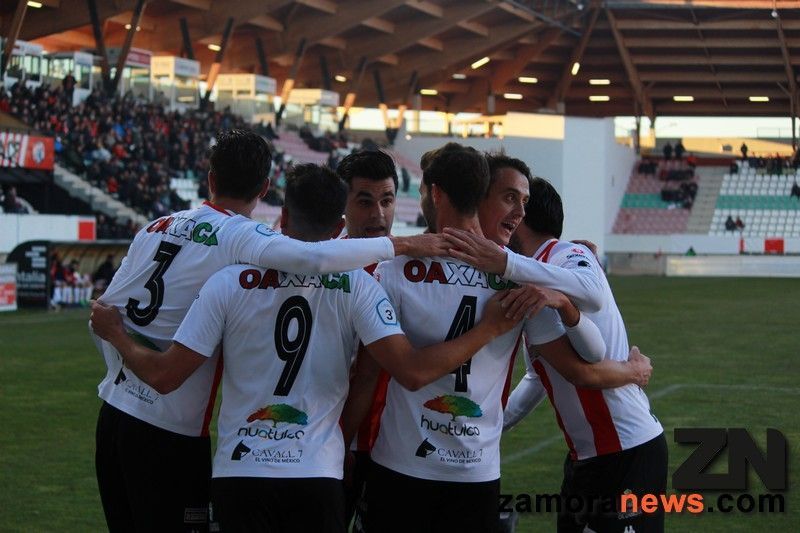El Zamora CF golea a la Cultural Leonesa B (7-0) en un partido fácil y de paseo para los de David Movilla
