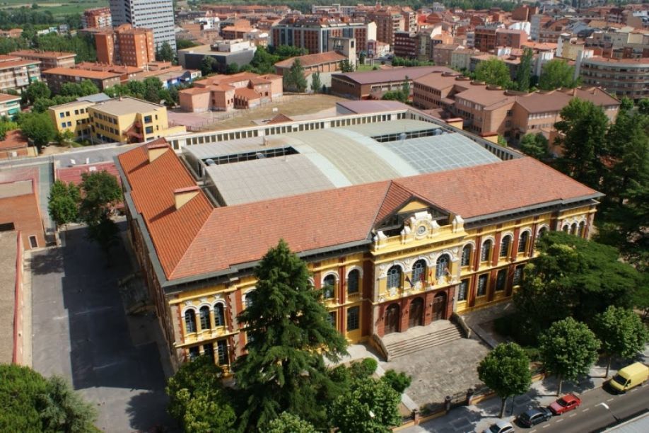 Instituto Claudio Moyano.