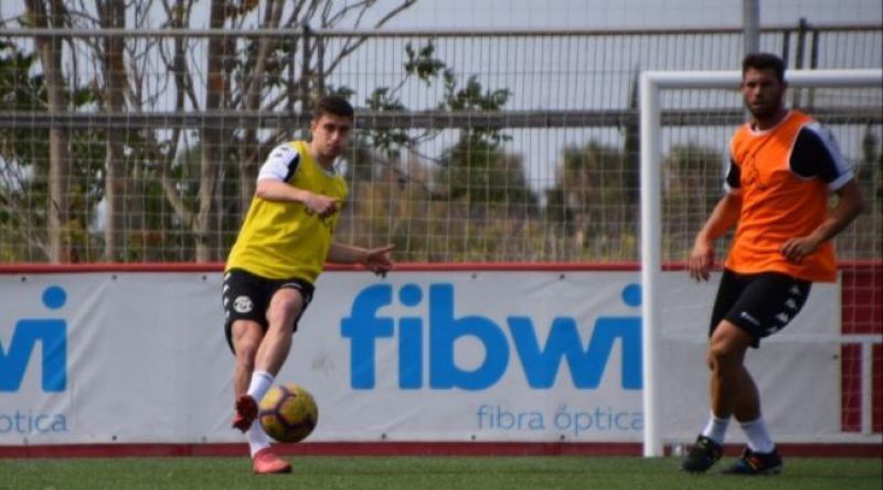 Aldo Francisco Perrini se rompe el ligamento cruzado anterior y será baja por lesión de momento indefinida en el Zamora CF